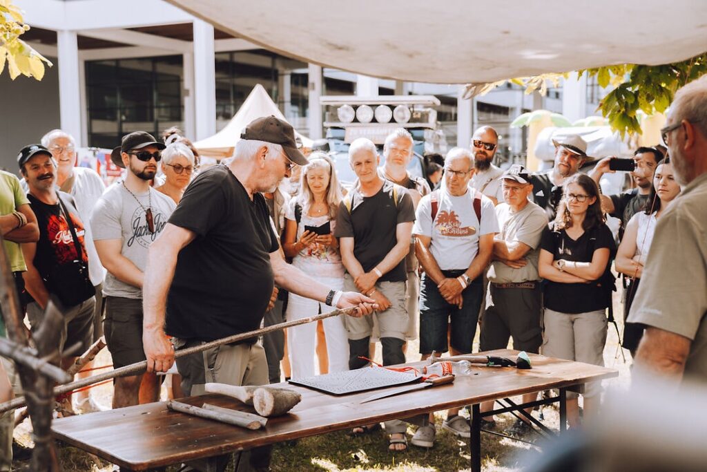 Tony Lennartz zeigt outdoor Techniken