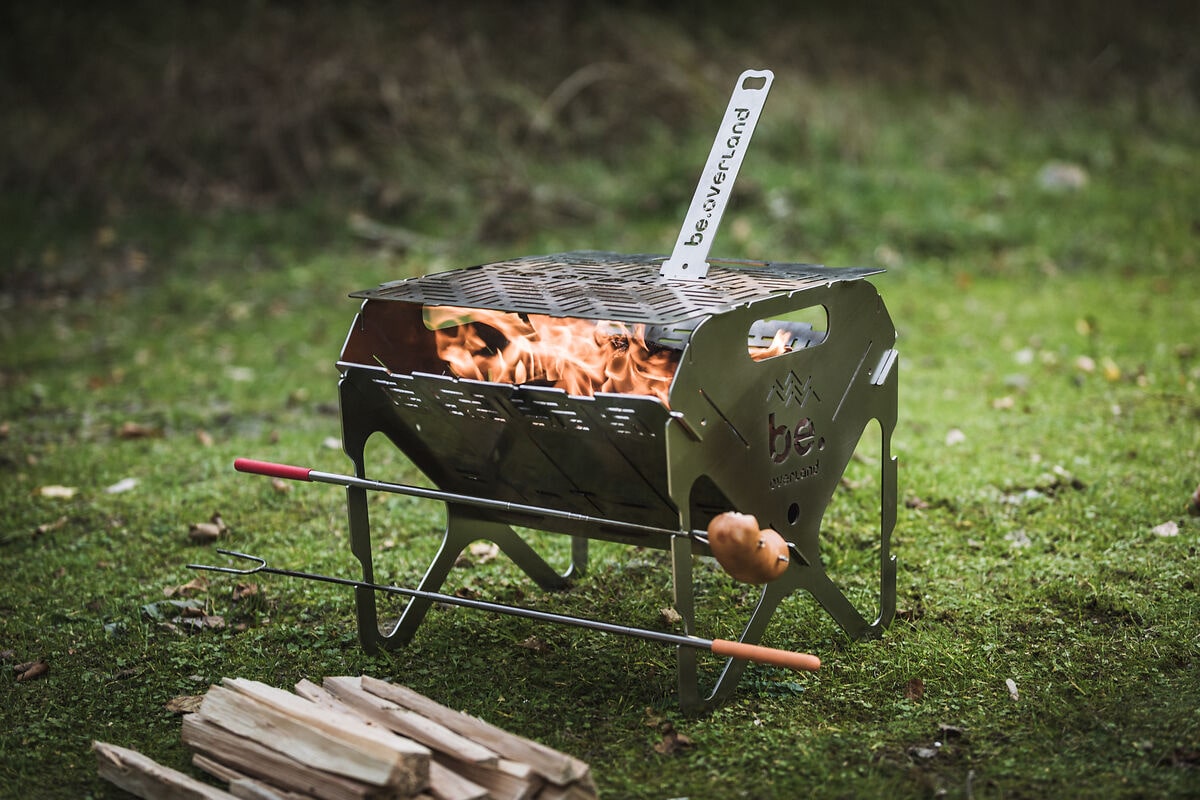 Faltbarer Grill für Overlander